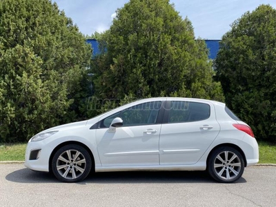 PEUGEOT 308 2.0 HDI SPORTLINE