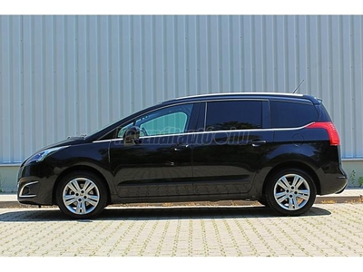 PEUGEOT 5008 1.6 BlueHDi Allure (7 személyes )