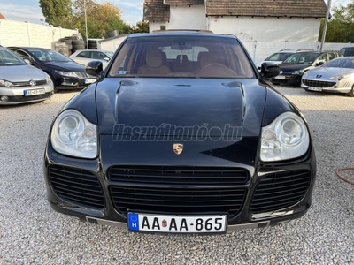 PORSCHE CAYENNE Turbo Tiptronic ic 521 LE NAPFÉNYTETŐ-SZÉP MEGKIMÉLT ÁLLAPOT