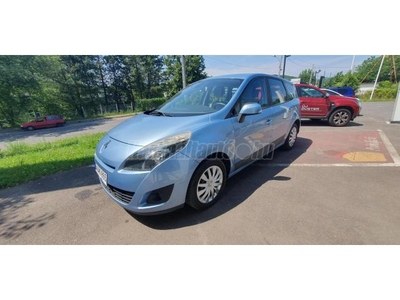 RENAULT SCENIC Scénic 1.5 dCi Dynamique