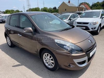 RENAULT SCENIC Scénic 1.5 dCi Dynamique NAVI.ÜLÉSFŰTÉS.VHOROG.TEMPOMAT.MULTIKORMÁNY