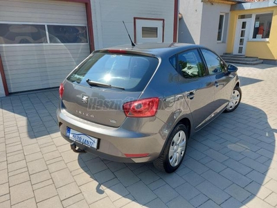 SEAT IBIZA 1.2 12V Reference 1.TULAJ. SZERVIZKÖNYV. 104.000 KM. DIGIT. KLÍMA