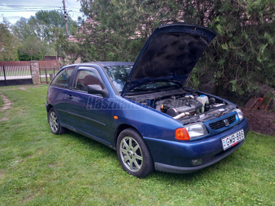 SEAT IBIZA 1.4i Sport