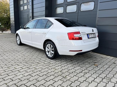 SKODA OCTAVIA 1.4 TSI Style SZERVIZKÖNYV / 27% ÁFÁS / 1.TULAJ / MAGYARORSZÁG-i / ÜLÉSFŰTÉS