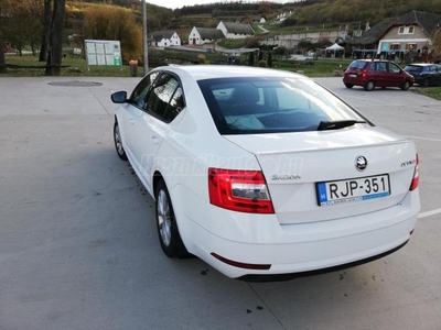 SKODA OCTAVIA 1.5 TSI ACT Style