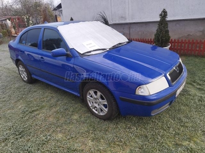 SKODA OCTAVIA 1.6 Ambiente