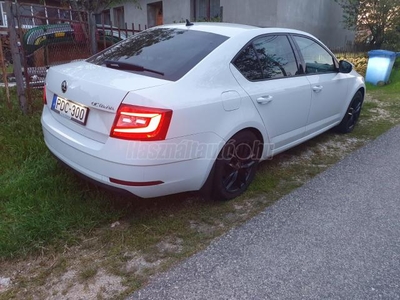 SKODA OCTAVIA 1.6 CR TDI Style 5E