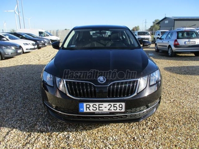 SKODA OCTAVIA 1.6 CR TDI Style Digitklíma.Ülésfűtés.Tolatóradar.Tempomat.Alufelni.Smarlink