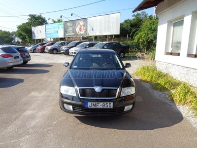 SKODA OCTAVIA 1.6 Elegance (Automata) moi.241ekm! FRISS MÜSZAKI!