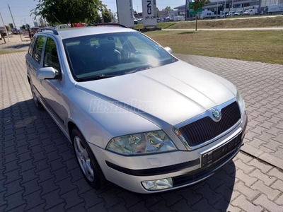 SKODA OCTAVIA Combi 1.6 Elegance ROZSDAMENTES.TOLATÓRADAR.BŐR/SZÖVET KÁRPIT.DIGITKLÍMA