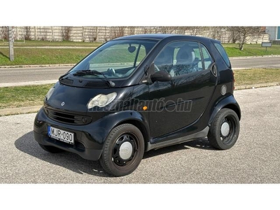 SMART FORTWO CITY COUPE 0.7Coupe Pure Softip