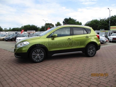 SUZUKI SX4 S-CROSS 1.6 DDiS GLX napfénytető, EASS Tempomat-Vonóhorog-Nyitható Napfénytető!