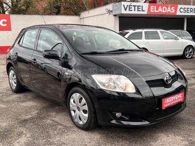 TOYOTA AURIS 1.6 Sol Tempomat 2zdigitklíma 4xelablak 4évszak 85e km 2gyári kulcs