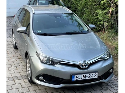 TOYOTA AURIS Touring Sports 1.8 HSD Live Plus TSS (Automata)