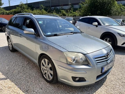 TOYOTA AVENSIS Wagon 2.0 D-4D Executive BŐR! NAVI! DVD!