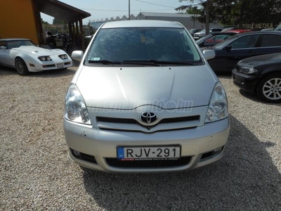 TOYOTA COROLLA VERSO 2.2 D-CAT Linea Sol