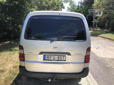 TOYOTA HI-ACE Hiace 2.5 D-4D 4WD Panel Van Style