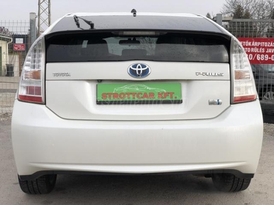 TOYOTA PRIUS 1.8 HSD Premium (Automata) 244eKm!LegmagasabbFelszereltség!