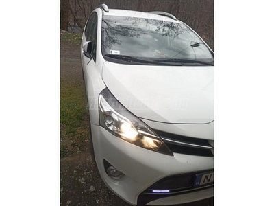 TOYOTA VERSO 1.8 Active TSS