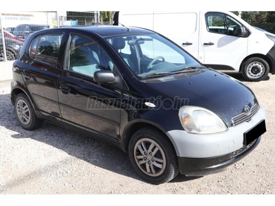 TOYOTA YARIS 1.0