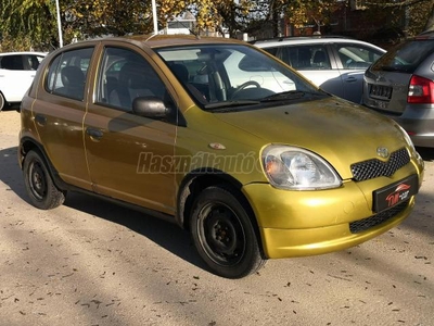 TOYOTA YARIS 1.0