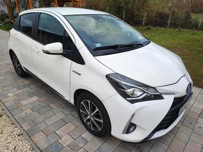 TOYOTA YARIS 1.5 VVT-i Hybrid Trend Y20 e-CVT