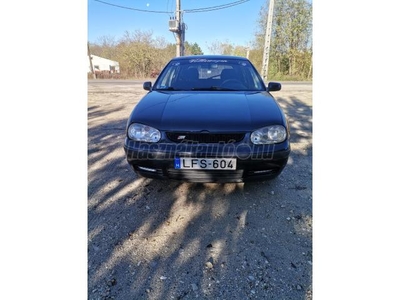 VOLKSWAGEN GOLF IV 1.6