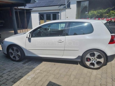 VOLKSWAGEN GOLF V 2.0 TFSI GTI