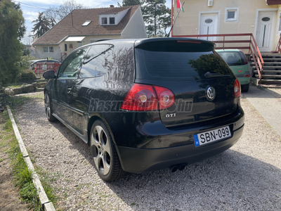 VOLKSWAGEN GOLF V 2.0 TFSI GTI DSG