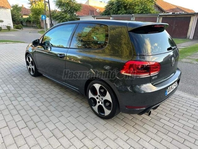 VOLKSWAGEN GOLF VI 2.0 TSI GTI tunigmentes gyári állapot