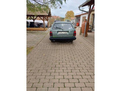 VOLKSWAGEN PASSAT II 1.8 GT