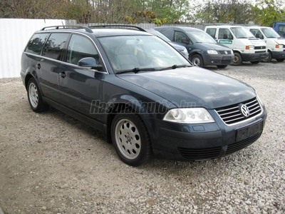 VOLKSWAGEN PASSAT Variant 1.8 5V T Trendline Business