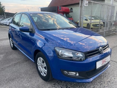 VOLKSWAGEN POLO 1.2 60 Trendline KLIMA 65.000KM VEZETETT SZERVIZKÖNYV