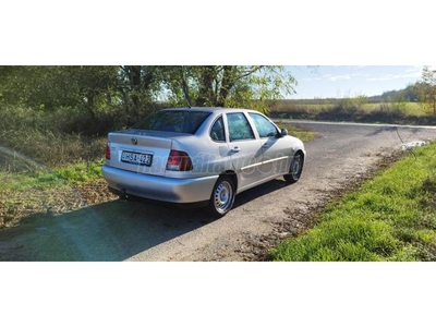 VOLKSWAGEN POLO Classic 1.4 75 Comfortline