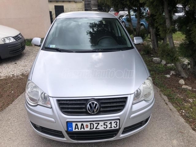 VOLKSWAGEN POLO IV 1.2 55 Trendline KLÍMA! SZERVÓ! HOSSZÚ MŰSZAKI!