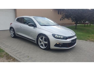 VOLKSWAGEN SCIROCCO 2.0 CR TDI DSG