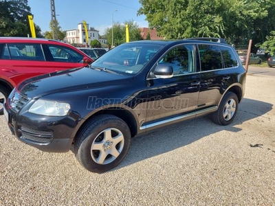 VOLKSWAGEN TOUAREG 2.5 R5 TDI Tiptronic ic Tgk-ra vizsgáztatva. 3.5t horog. vezetett szervizkönyv kopásmentes bőr belső