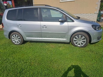 VOLKSWAGEN TOURAN 1.6 CR TDI Comfortline