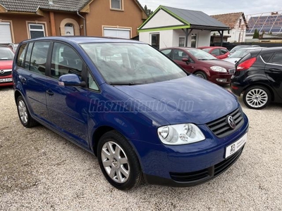 VOLKSWAGEN TOURAN 1.6 Trendline 118.000 KM! RITKASÁG! SZERVIZKÖNYV!