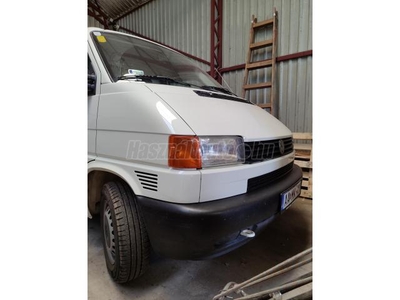 VOLKSWAGEN TRANSPORTER T4 2.5 7DH 1T2