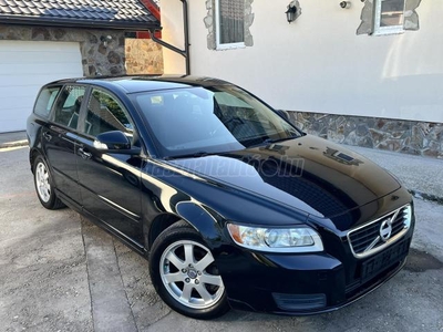 VOLVO V50 1.6 D [D2] Business KILOMÉTERGARANCIA TULAJDONOSTÓL