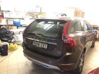 VOLVO XC60 2.4 D [D4] Summum Geartronic