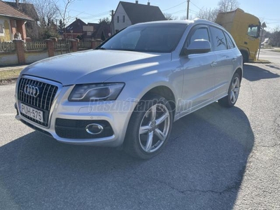 AUDI Q5 3.0 TDI DPF quattro S-tronic S-Line