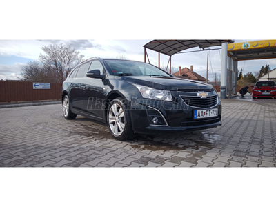 CHEVROLET CRUZE SW 1.4t LTZ Plus