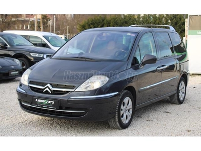 CITROEN C8 2.0 HDi Collection (7 személyes ) Vezetett szervizkönyv