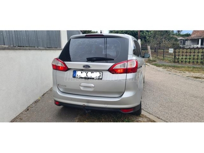 FORD C-MAX Grand2.0 TDCi Titanium FULL EXTRA TEMPOMAT KEYLESS GO