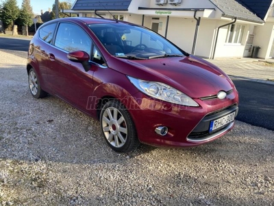 FORD FIESTA 1.6 TDCi Titanium