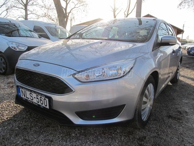 FORD FOCUS 1.6 Ti-VCT Ambiente Magyarországi 1 tulaj