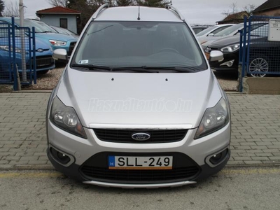 FORD FOCUS 1.6 Trend