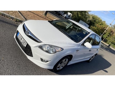 HYUNDAI I30 1.4 DOHC Comfort PLUS Szép állapot!